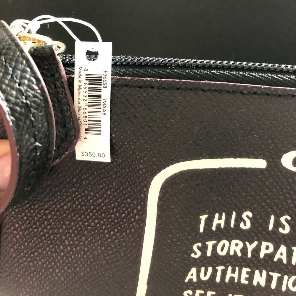 Coach reverse-able tote - Picture 5 of 7